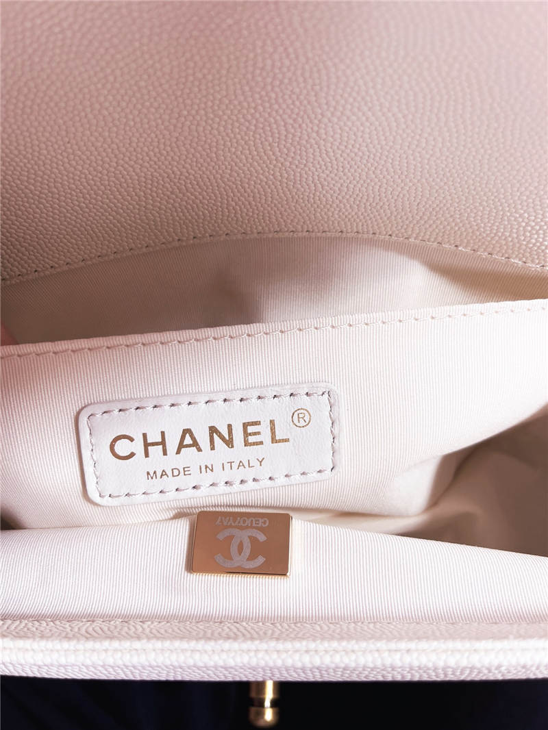 BOY Chanel HANDBAG Grained Calfskin White Anti-Gold Metal High