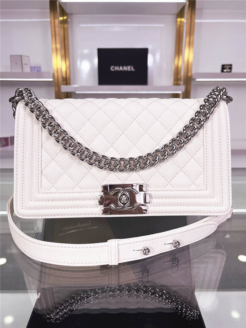 BOY Chanel HANDBAG Grained Calfskin White Silver Metal High