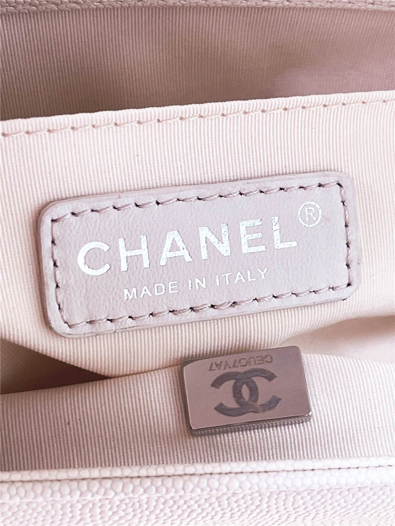 BOY Chanel HANDBAG Grained Calfskin White Silver Metal High