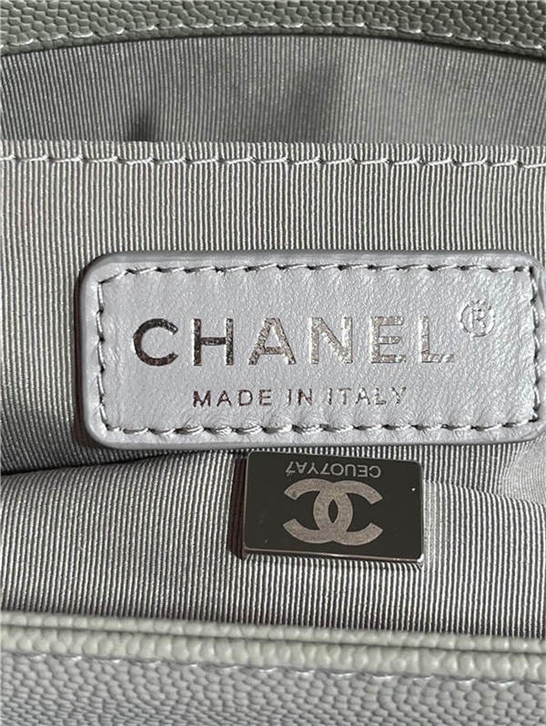 BOY Chanel HANDBAG Grained Calfskin Grey Silver Metal High