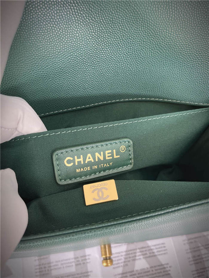 BOY Chanel HANDBAG Grained Calfskin Green Anti-Gold Metal High