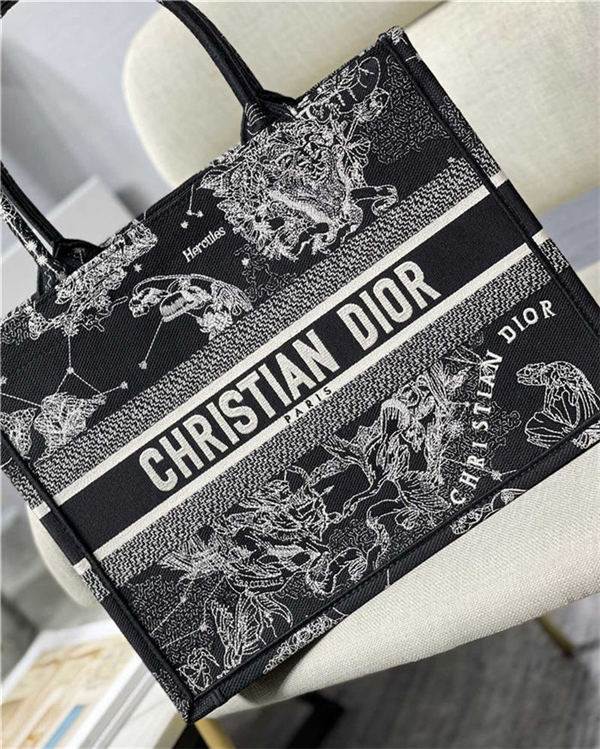 MEDIUM Dior BOOK TOTE Toile de Jouy Zodiac Embroidery Black High