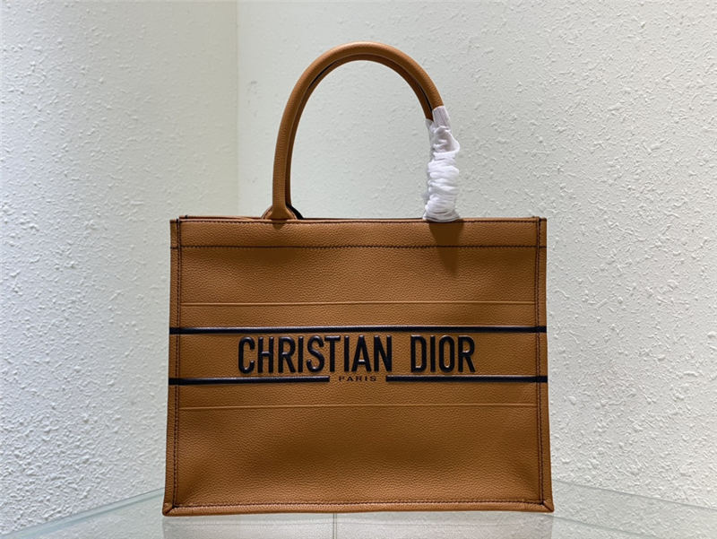 MEDIUM Dior BOOK TOTE Leather High