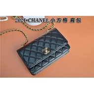 Chanel WALLET ON CHAIN Lambskin & Gold-Tone Metal A80982 High