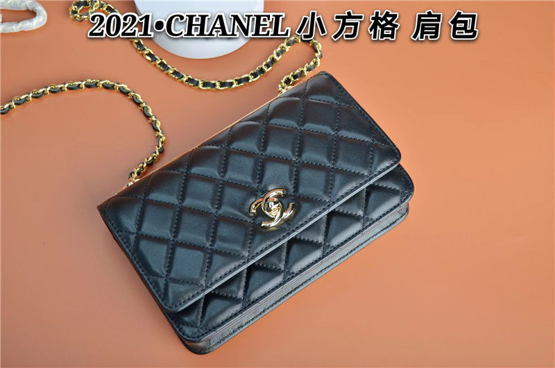 Chanel WALLET ON CHAIN Lambskin & Gold-Tone Metal A80982 High