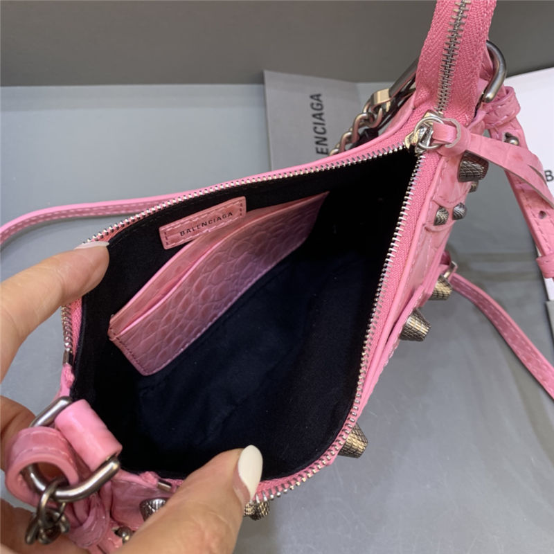 LE CAGOLE MINI PURSE WITH CHAIN Crocodile Pink High