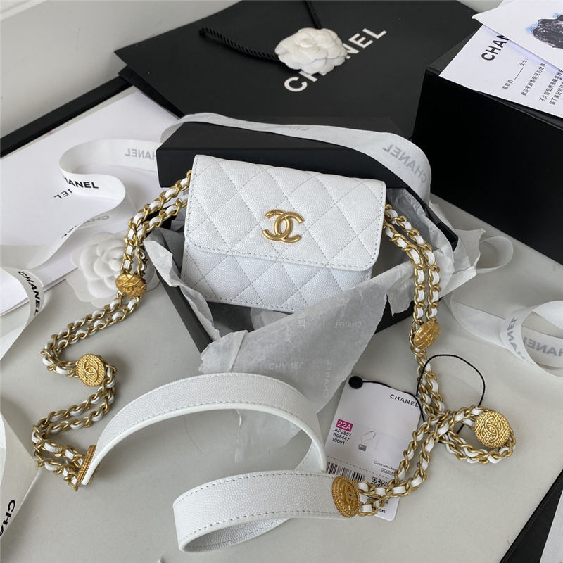 Chanel CLUTCH WITH CHAIN AP2857 Grained Shiny Calfskin & Gold-Tone Metal White A