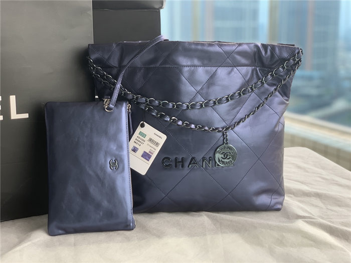 Chanel 22 SMALL HANDBAG Metallic Calfskin & Gold-Tone Metal AS3260 Navy High