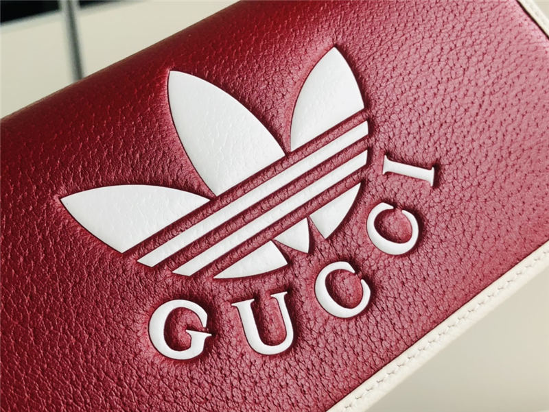 Gucci adidas x Gucci wallet with chain 621892 High