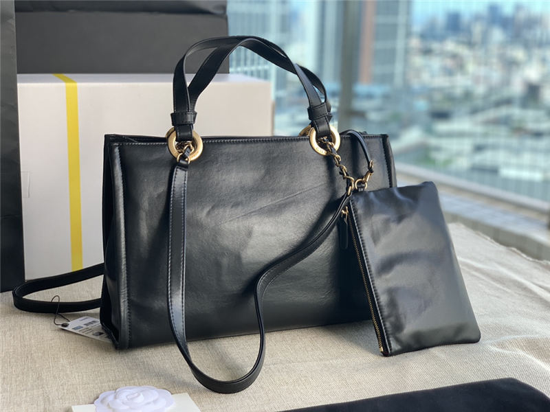 SMALL SHOPPING BAG AS3129 Calfskin Gold-Tone Metal Black High