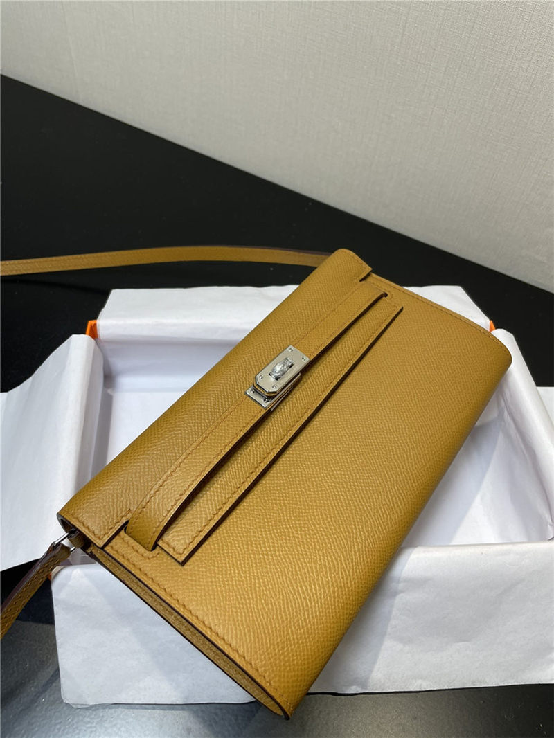 Hermes Kelly Classique To Go wallet Epsom calfskin Camel Silver-Metal WAX High