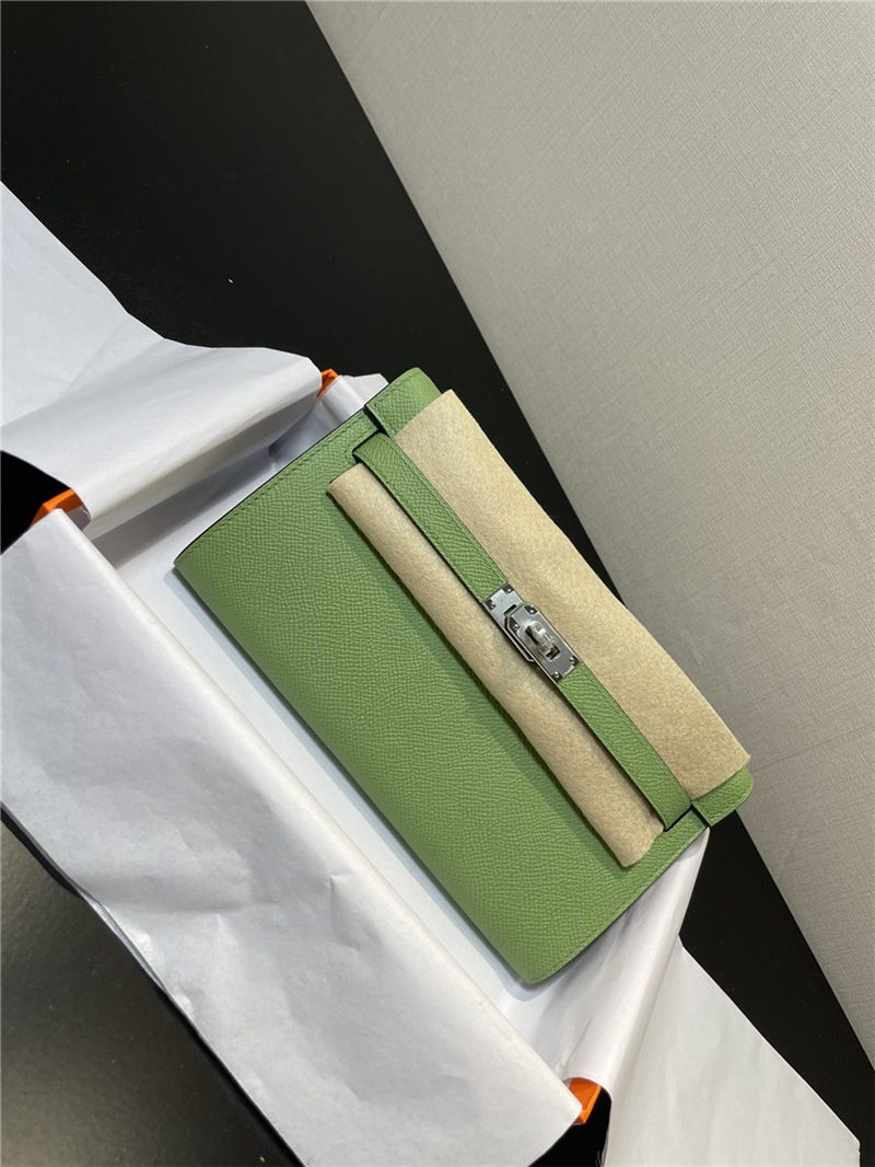 Hermes Kelly Classique To Go wallet Epsom calfskin Green Silver-Metal WAX High