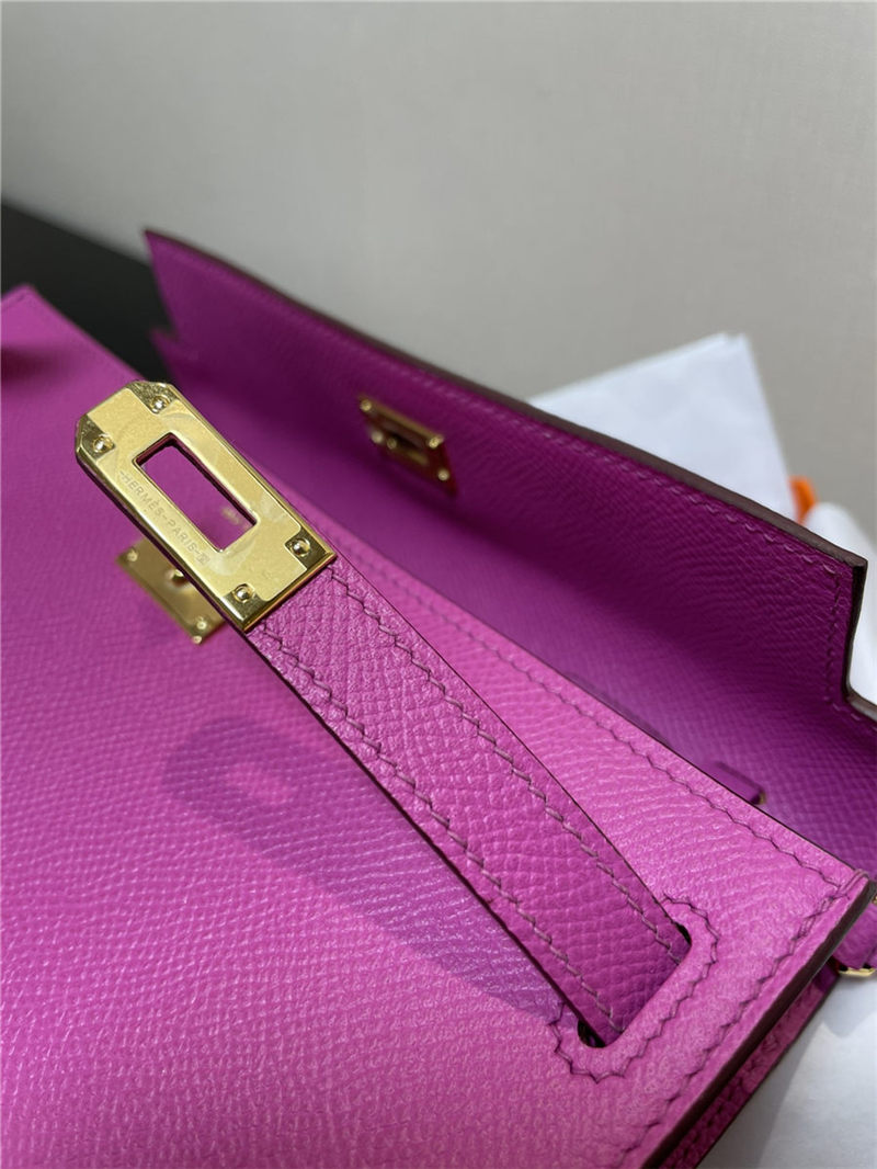 Hermes Kelly Classique To Go wallet Epsom calfskin Fuchsia Gold-Metal WAX High