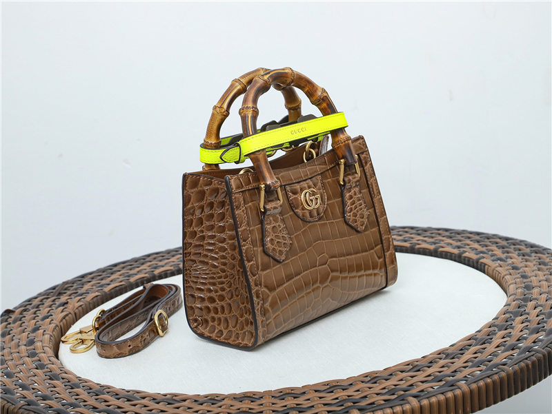 Gucci Diana mini tote bag Crocodile 655661 Brown High