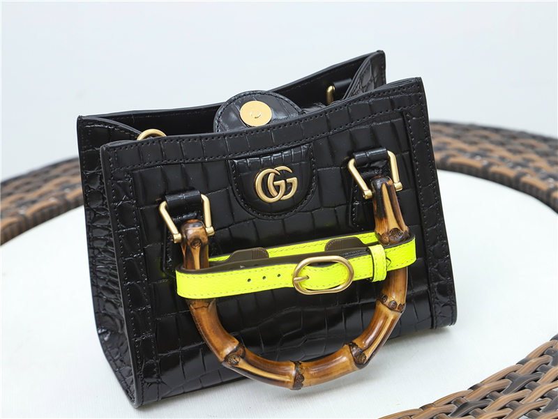 Gucci Diana mini tote bag Crocodile 655661 Black High