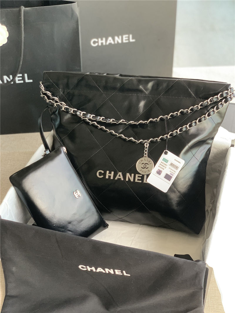 Chanel 22 MEDIUM HANDBAG Shiny Calfskin & Silver-Tone Metal AS3261 Black High