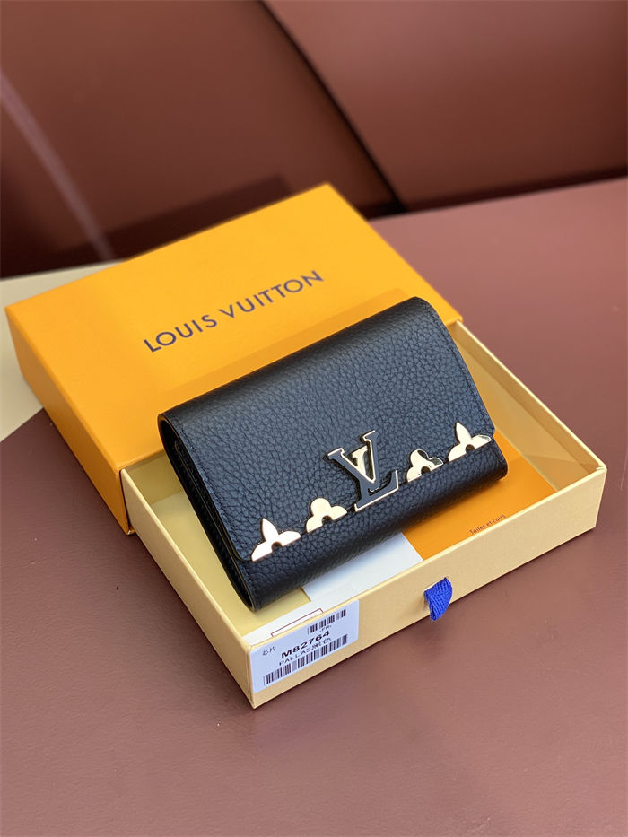 Louis Vuitton Capucines Compact Wallet Taurillon leather M82764 High