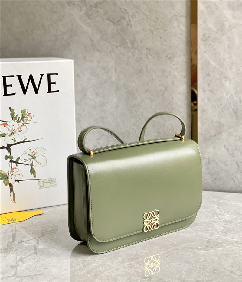 Goya bag in silk calfskin Green High