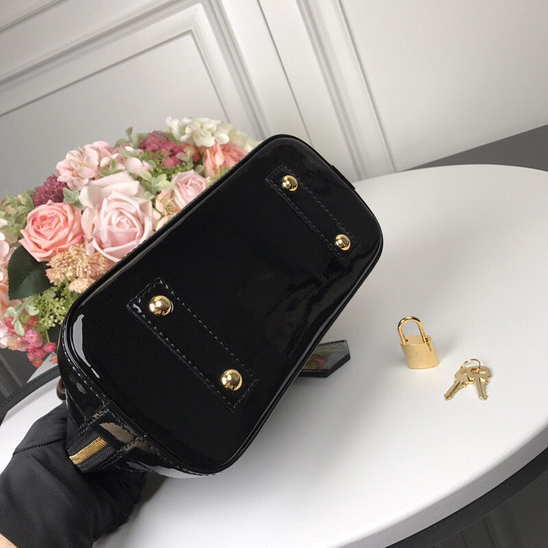 Louis Vuitton Alma BB Bag M91606 Black High