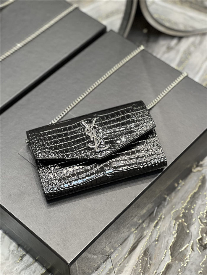 UPTOWN CHAIN WALLET IN CROCODILE-EMBOSSED SHINY LEATHER Black High