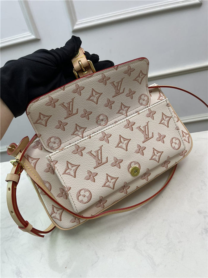 Louis Vuitton BUCI Crossbody M20920 High