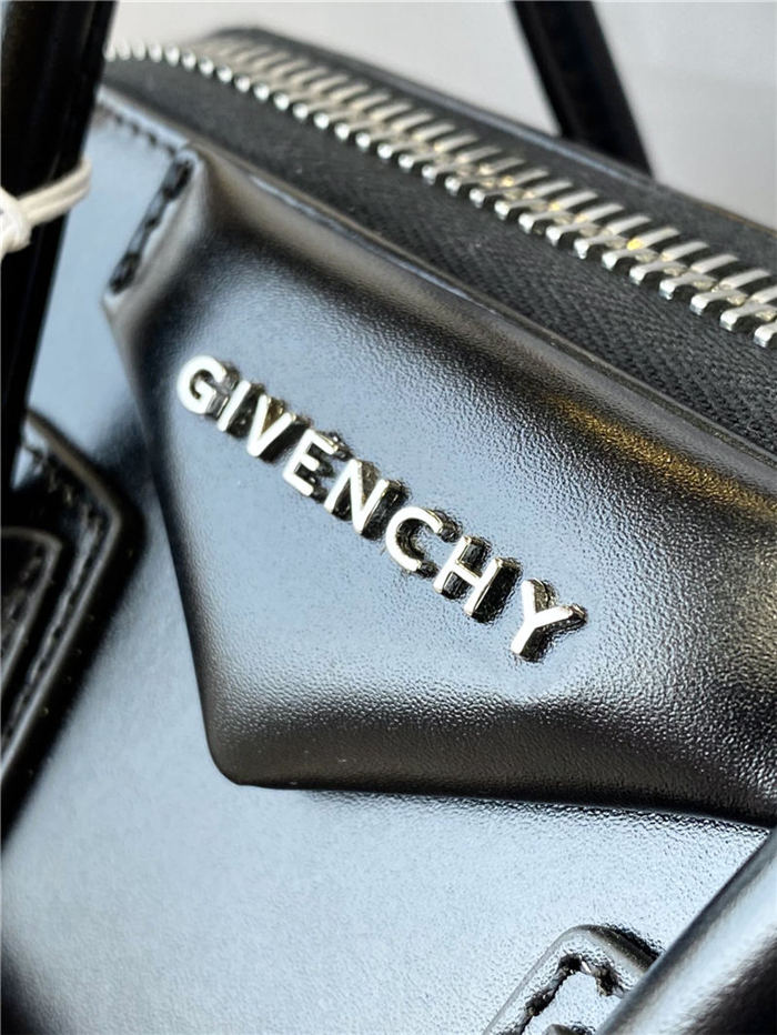 Givenchy MINI ANTIGONA BAGE IN SMOOTH BOX LEATHER High