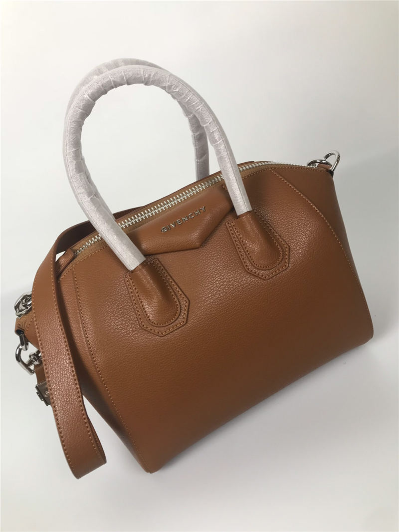 Givenchy MEDIUM ANTIGONA BAGE IN GRAINED LEATHER Brown High