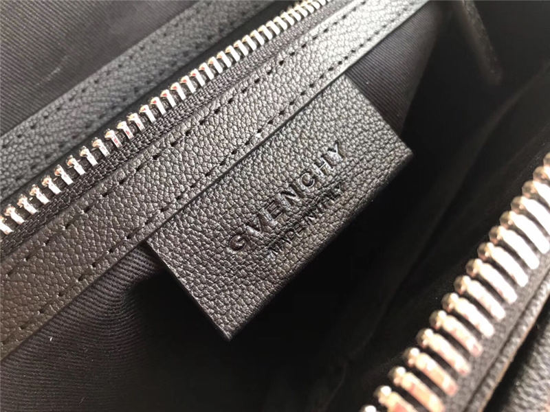 Givenchy SMALL ANTIGONA BAGE IN GRAINED LEATHER Black High