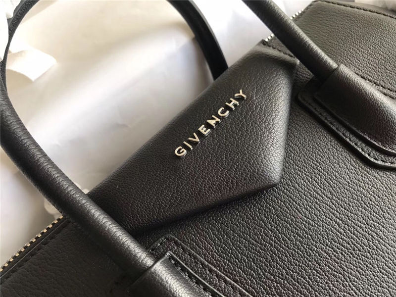 Givenchy SMALL ANTIGONA BAGE IN GRAINED LEATHER Black High