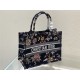 MEDIUM Dior BOOK TOTE Dior Jardin Botanique Embroidery Black High