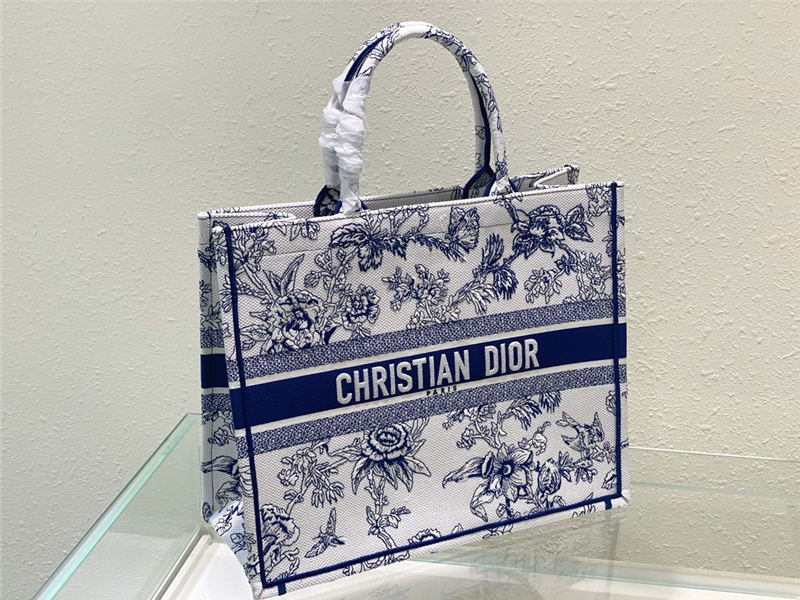 LARGE Dior BOOK TOTE Dior Jardin Botanique Embroidery Blue High