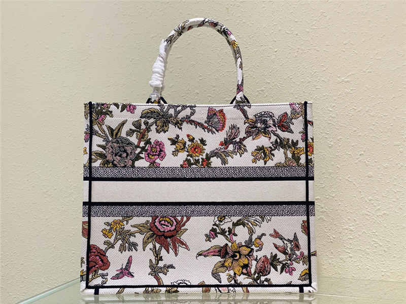 LARGE Dior BOOK TOTE Dior Jardin Botanique Embroidery White High