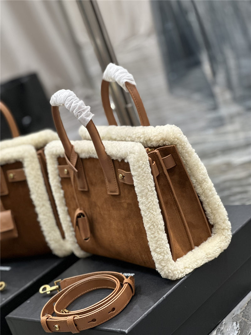 SAC DE JOUR SUPPLE BABY IN SUEDE AND SHEARLING High