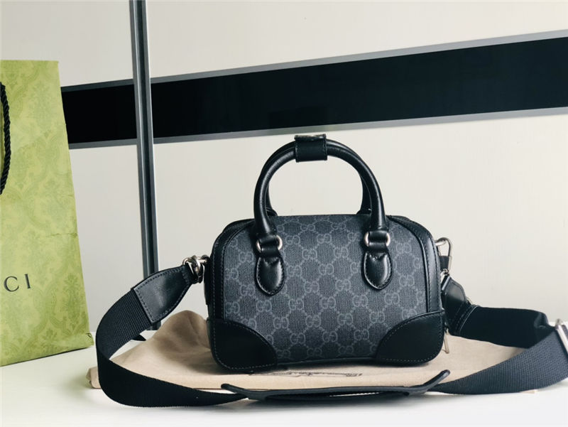 Gucci Small duffle bag with Interlocking G 723307 High