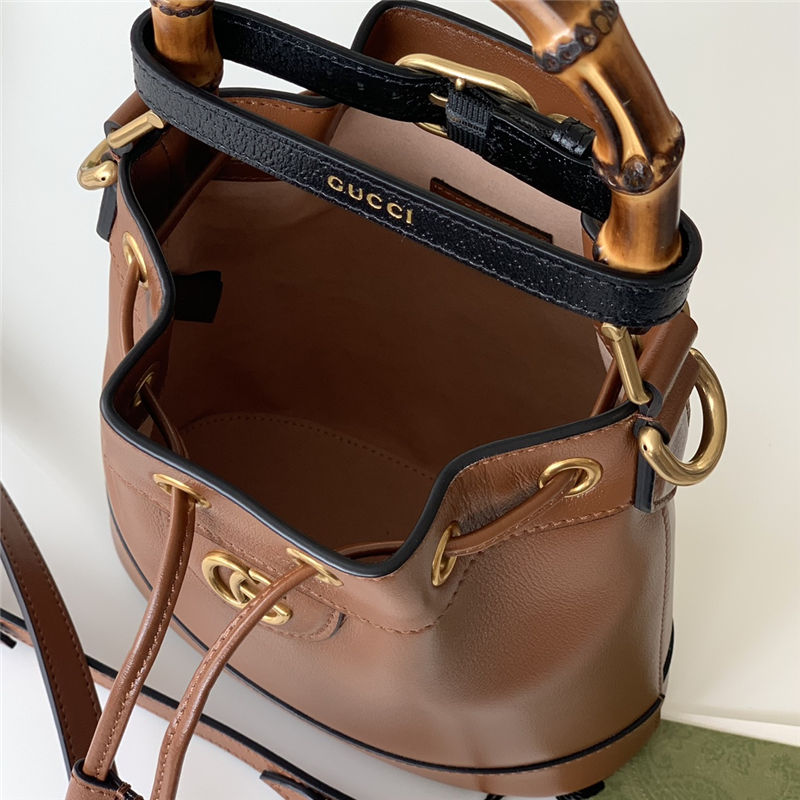 Gucci Diana mini bucket bag 724667 Leather Brown High