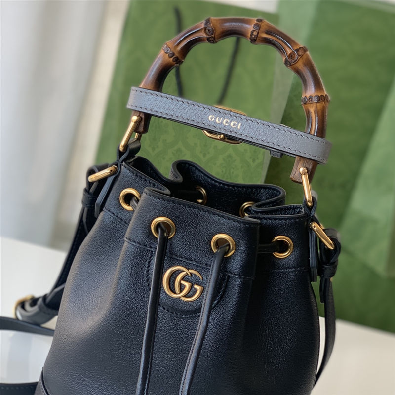 Gucci Diana mini bucket bag 724667 Leather Black High