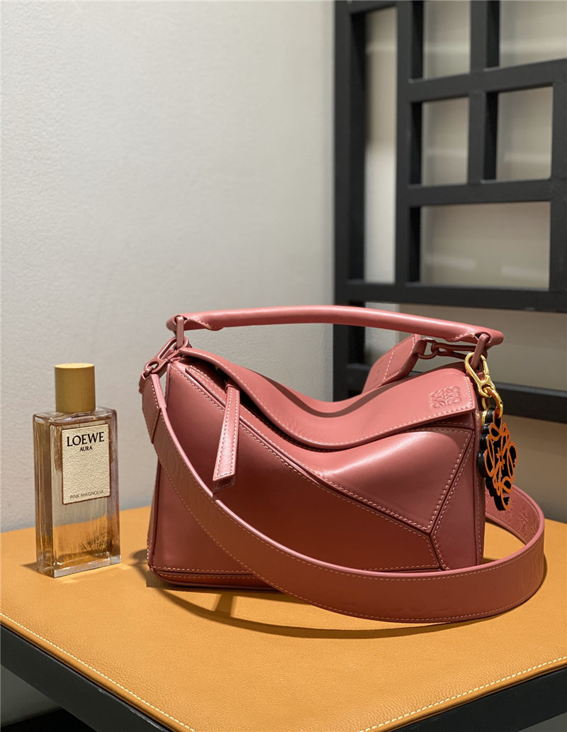 Small Puzzle bag in satin calfskin Plumrose High