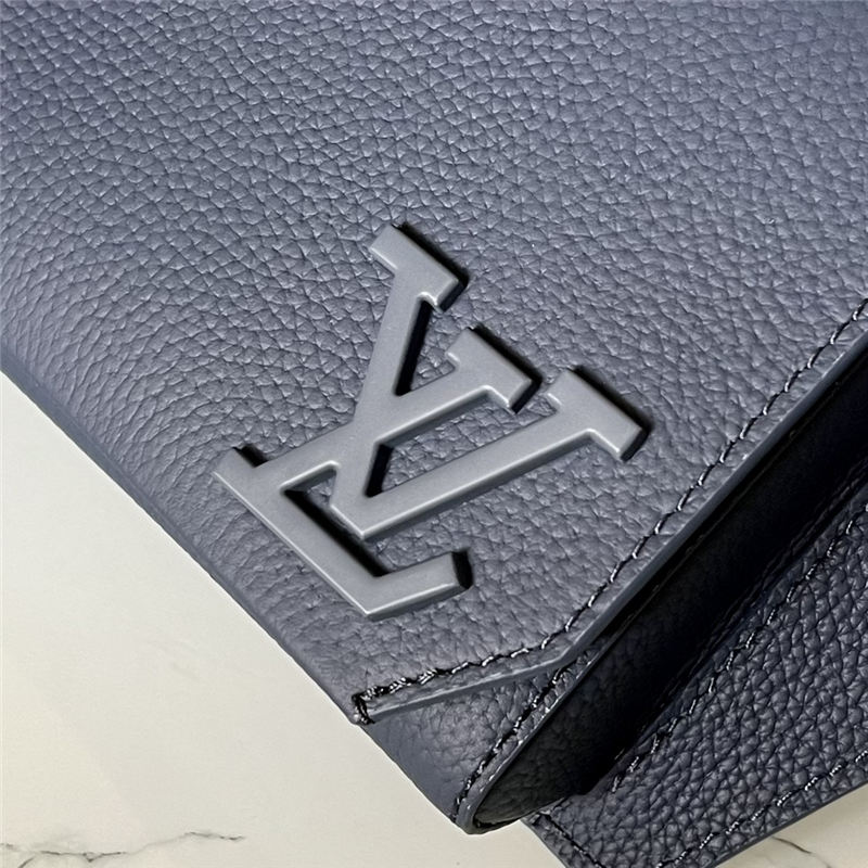 LV Aerogram Slingbag grained calf Navy Blue High