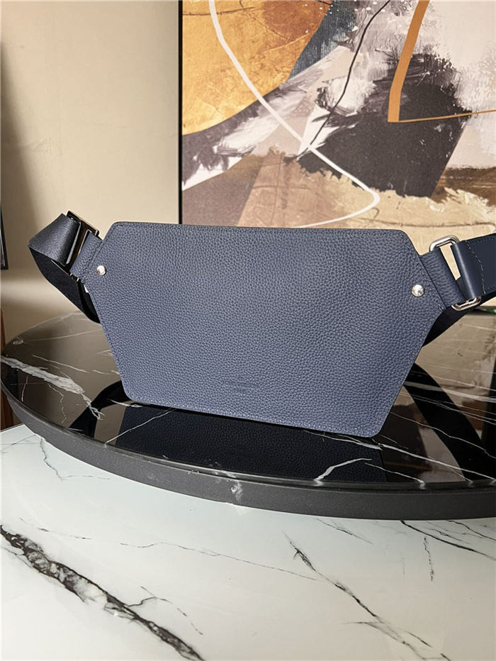 LV Aerogram Slingbag grained calf Navy Blue High