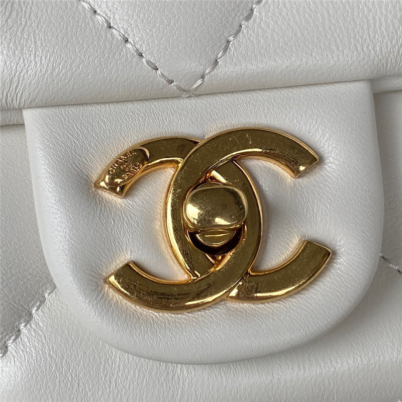 Chanel FLAP BAG Lambskin & Gold-Tone Metal AS3499 White A