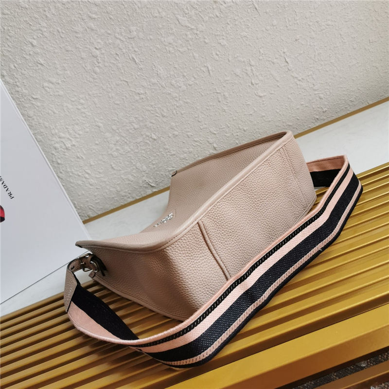 Prada hobo bag Leather 1BC073 Pink High