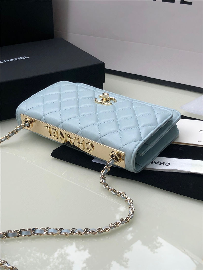 Chanel WALLET ON CHAIN AP2897 Lambskin & Gold-Tone Metal AP2897 Blue A