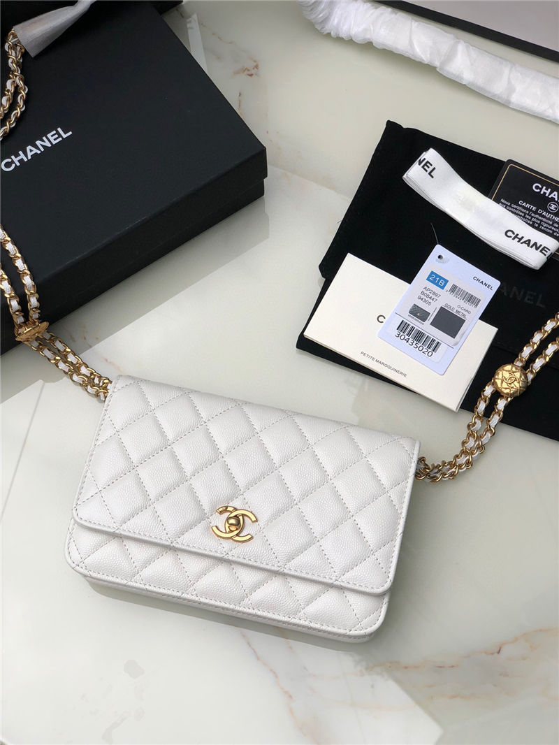 Chanel WALLET ON CHAIN Grained Calfskin & Gold-Tone Metal AP2897 White A