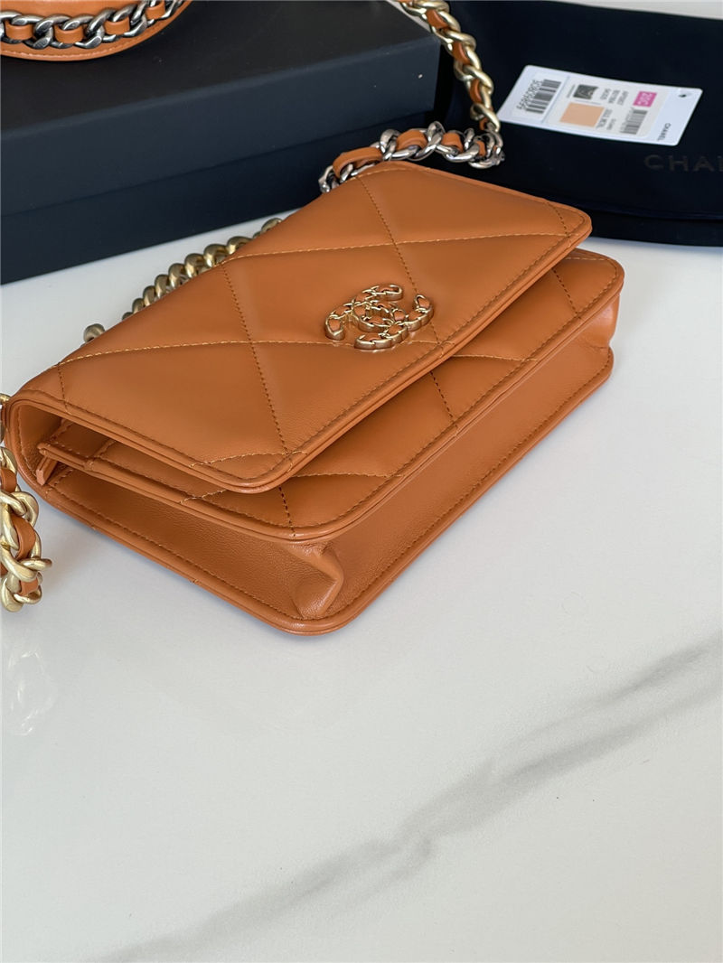 Chanel 19 WALLET ON CHAIN Shiny Lambskin, Gold/Silver-Tone & Ruthenium-Finish Metal Orange A