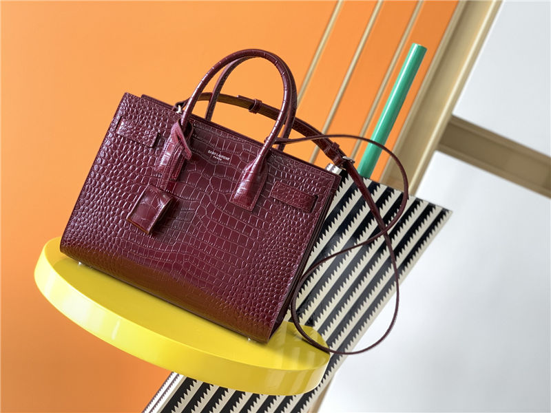 CLASSIC SAC DE JOUR BABY IN Crocodile Burgundy High