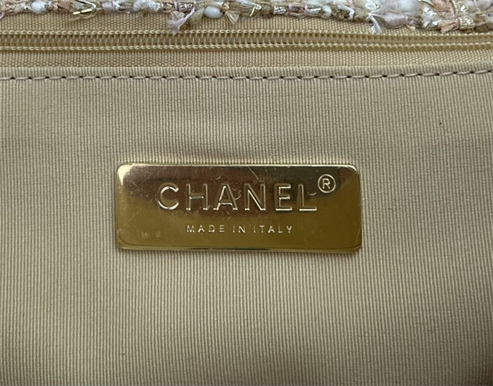 Large Chanel 19 Flap Bag Tweed Gold-Tone Beige High