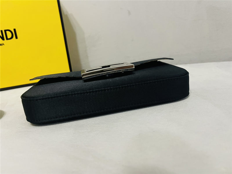 Fendi BAGUETTE Phone Holder bag Black High