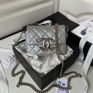 Chanel CLUTCH WITH CHAIN Shiny Lambskin & Silver-Tone Metal AP3854 Silver A