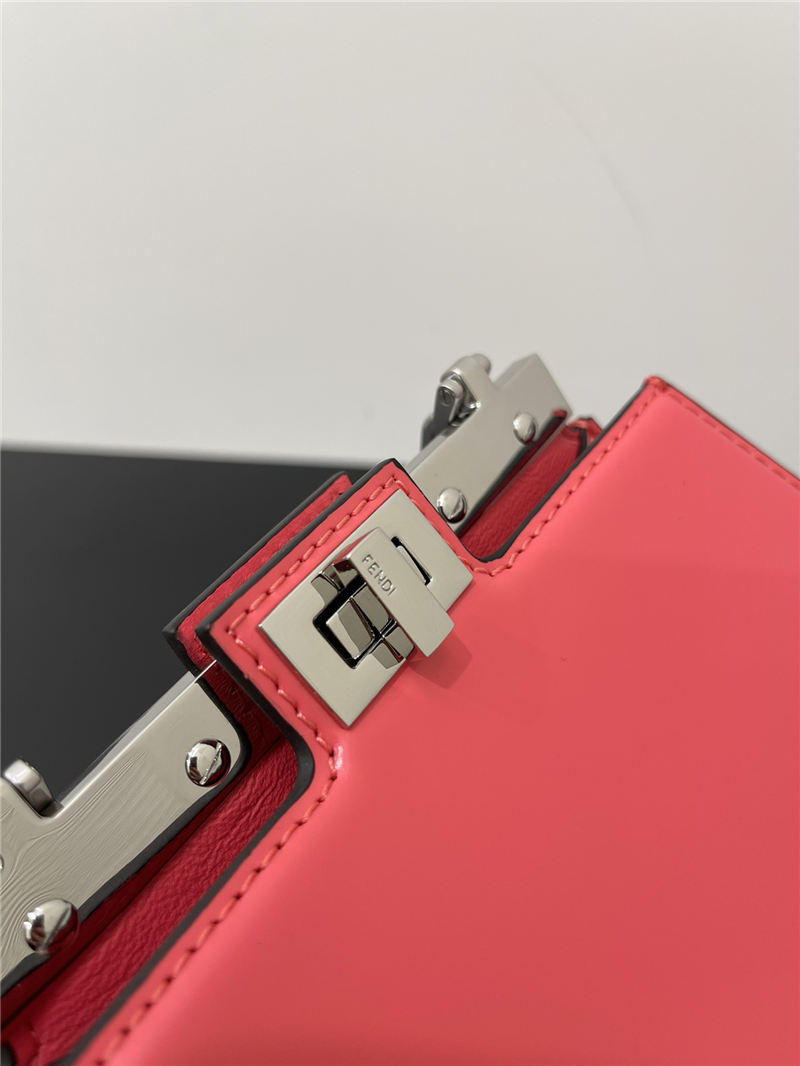 Peekaboo Cut Petite leather bag Pink High