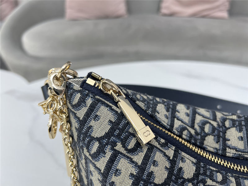 DIOR CLUB BAG Dior Oblique Jacquard Blue High